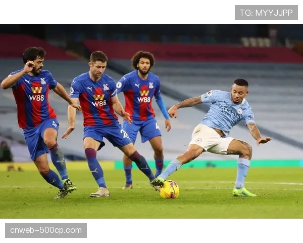 英超裁判委员会发布四月内部通告,将严查定位球防守中的隐蔽搂抱动作 英超裁判委员会发布四月内部通告,将严查定位球防守中的隐蔽搂抱动作